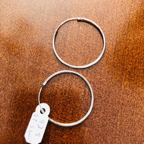 1” sterling silver hoops - Picture 1 of 2